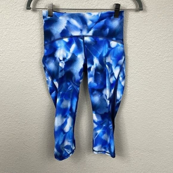 Lululemon Train Times Crop Leggings 17" Mini Blush Blossom Alpine White Blue 4 - Picture 3 of 14